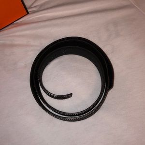 Hermés belt